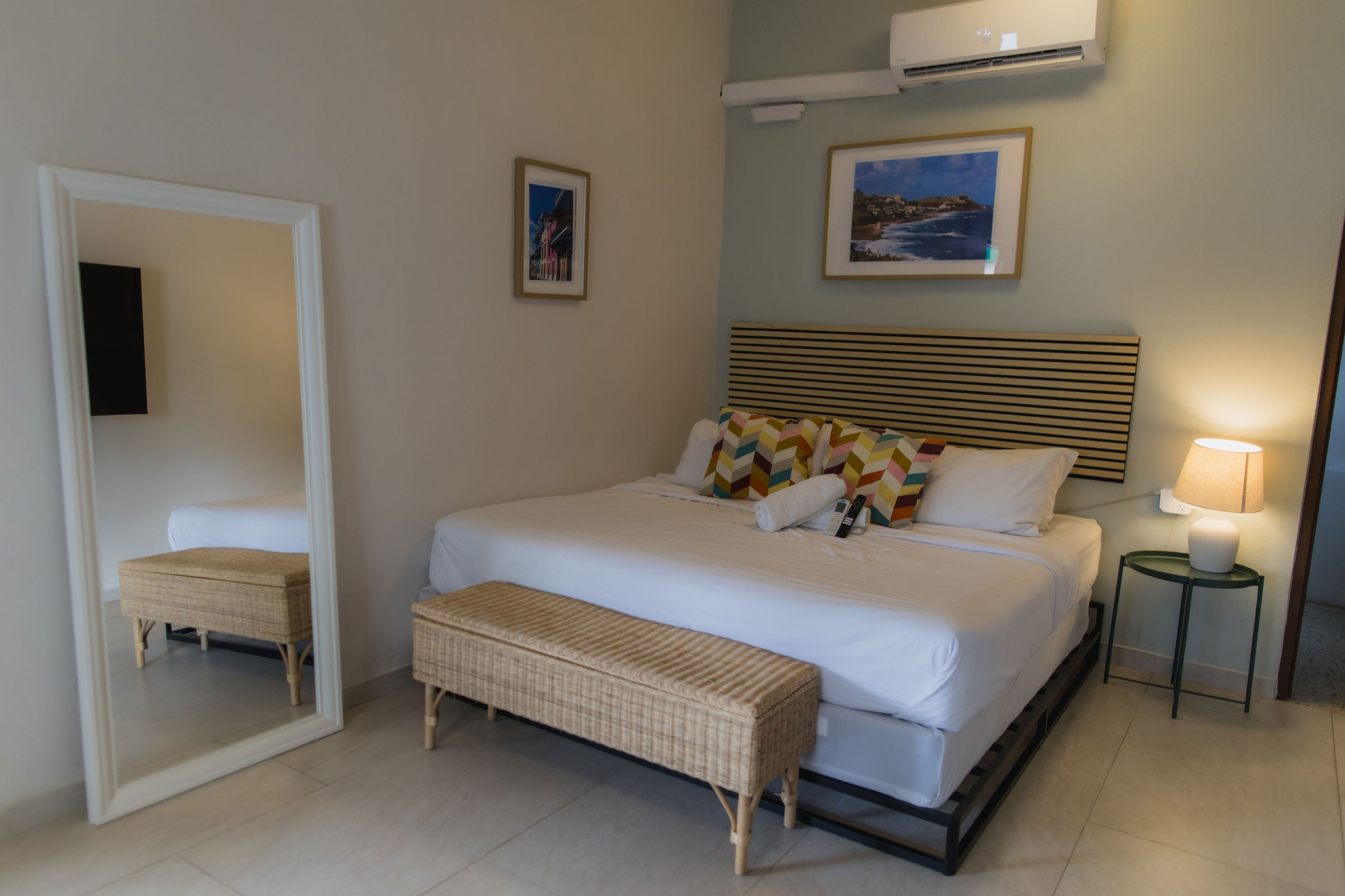 Hotel Luz photo by Jules Miranda