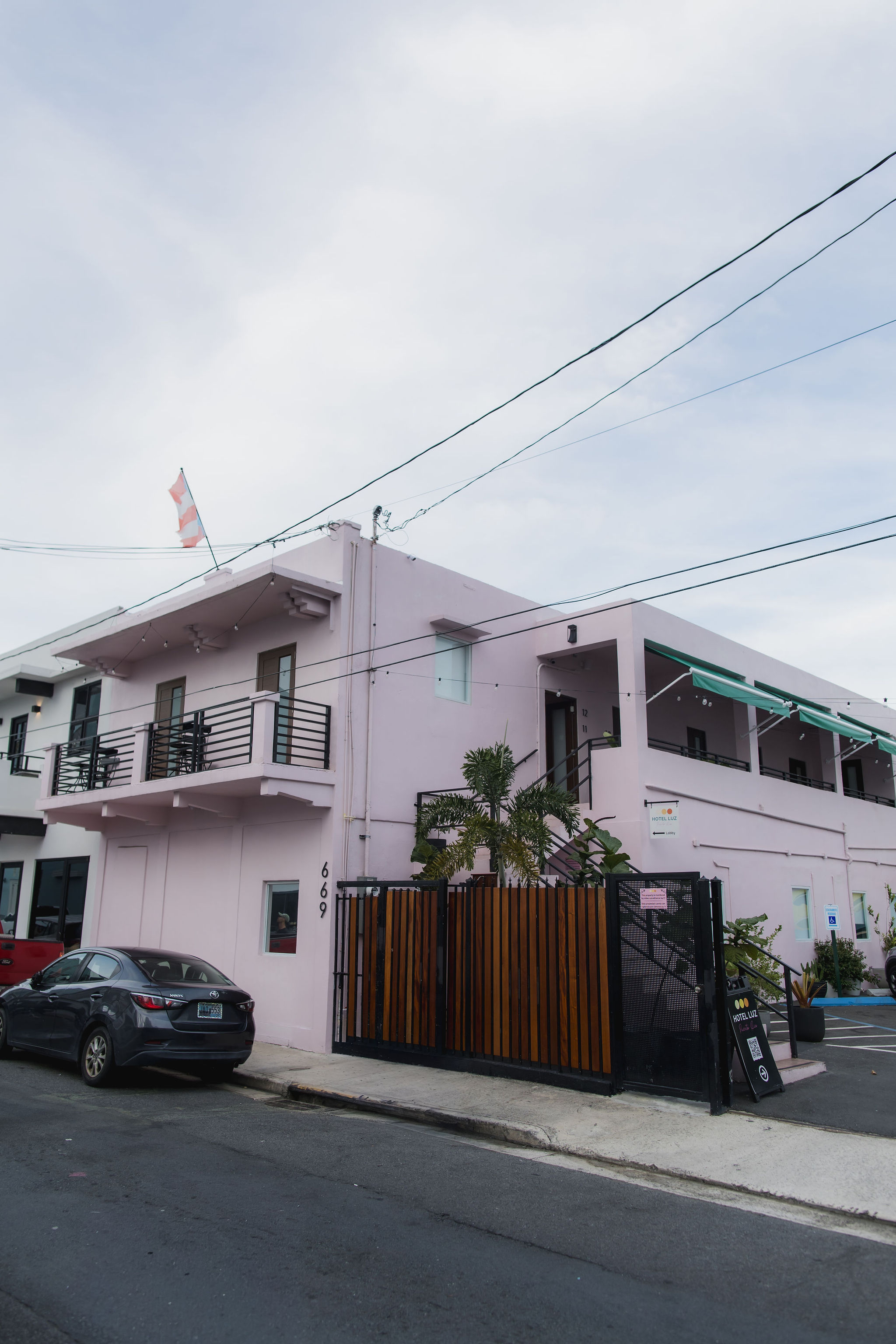Hotel Luz photo by Jules Miranda