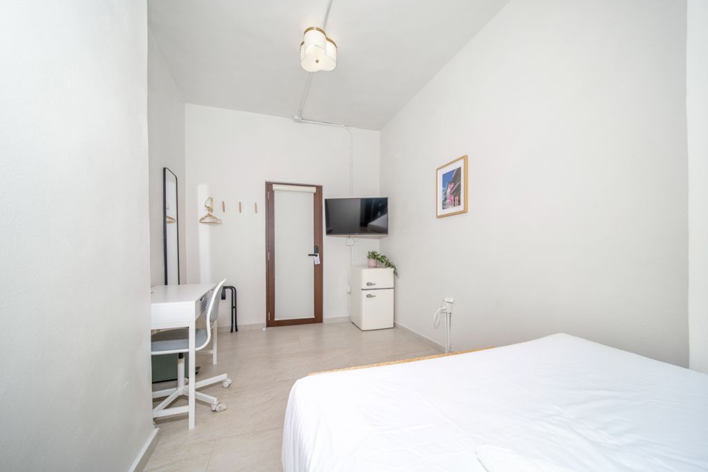 Studio room