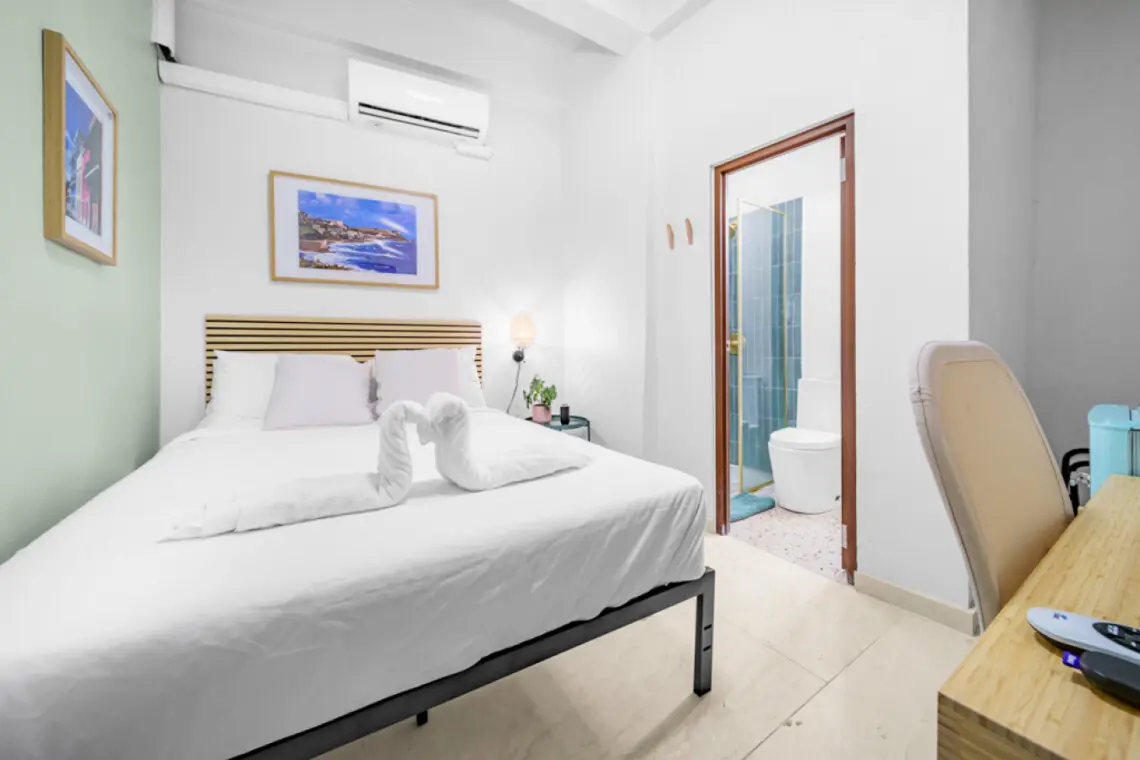 Grand King Suite